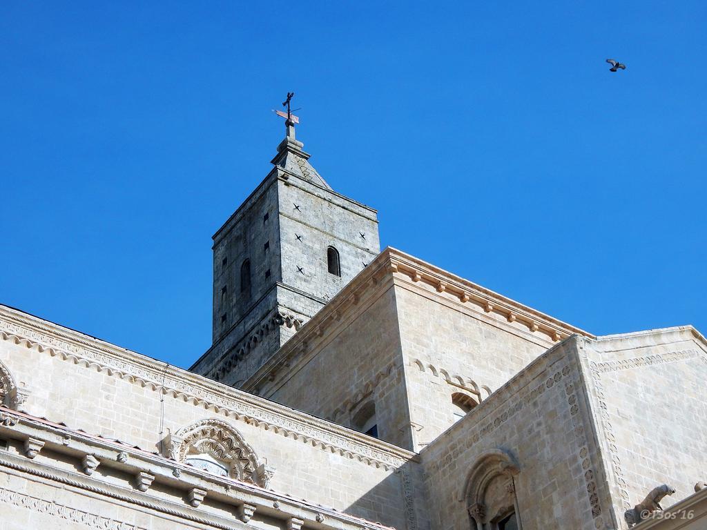 Sotto L'Arco Hotel Matera Exterior photo